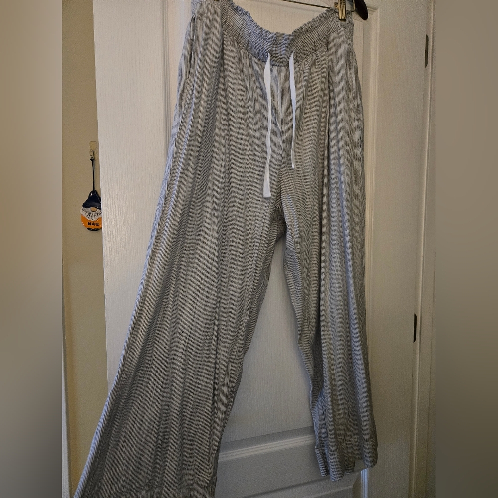Lane Bryant Black and White Textured Pants